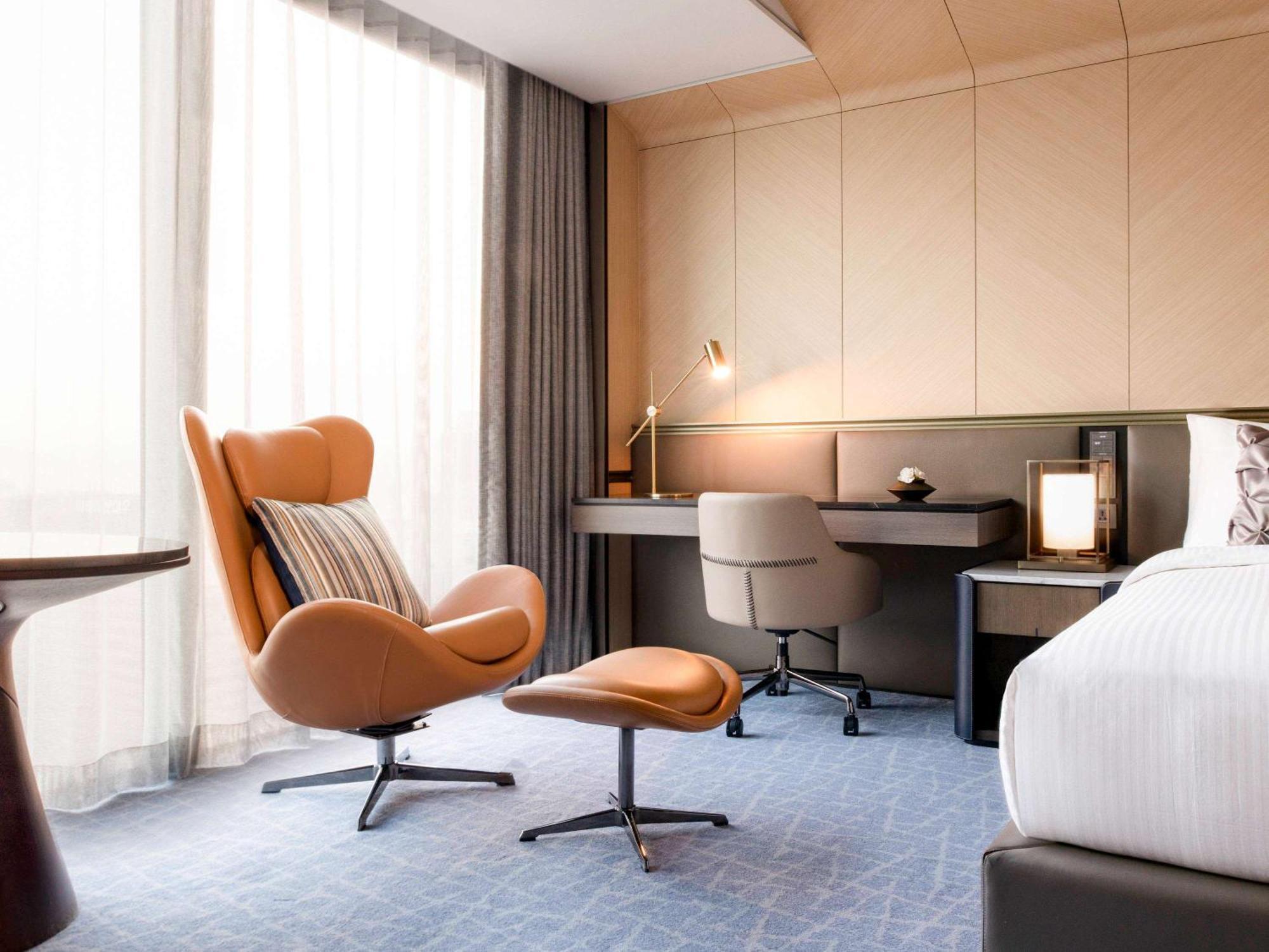 Khách sạn Fairmont Ambassador Seoul